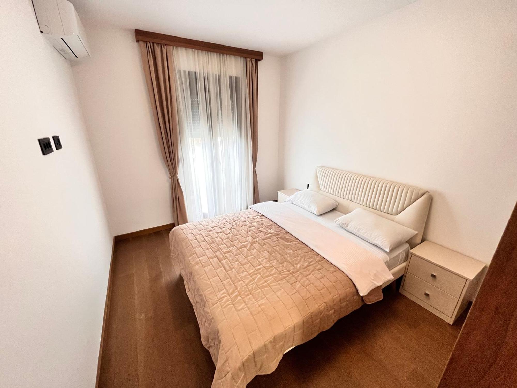 Apartments Tulip פודגוריצה מראה חיצוני תמונה